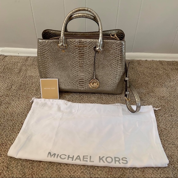 Michael Kors Purse in Perfect Condition - Picture 2 of 8